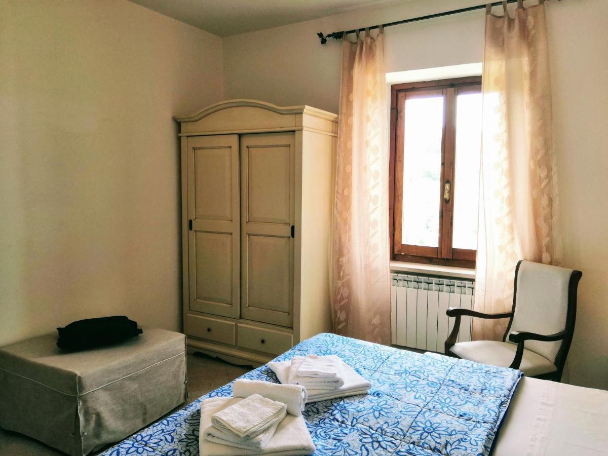 Il Fiordaliso Apartment Preci ภายนอก รูปภาพ